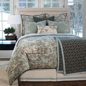 Vera Coverlet Collection