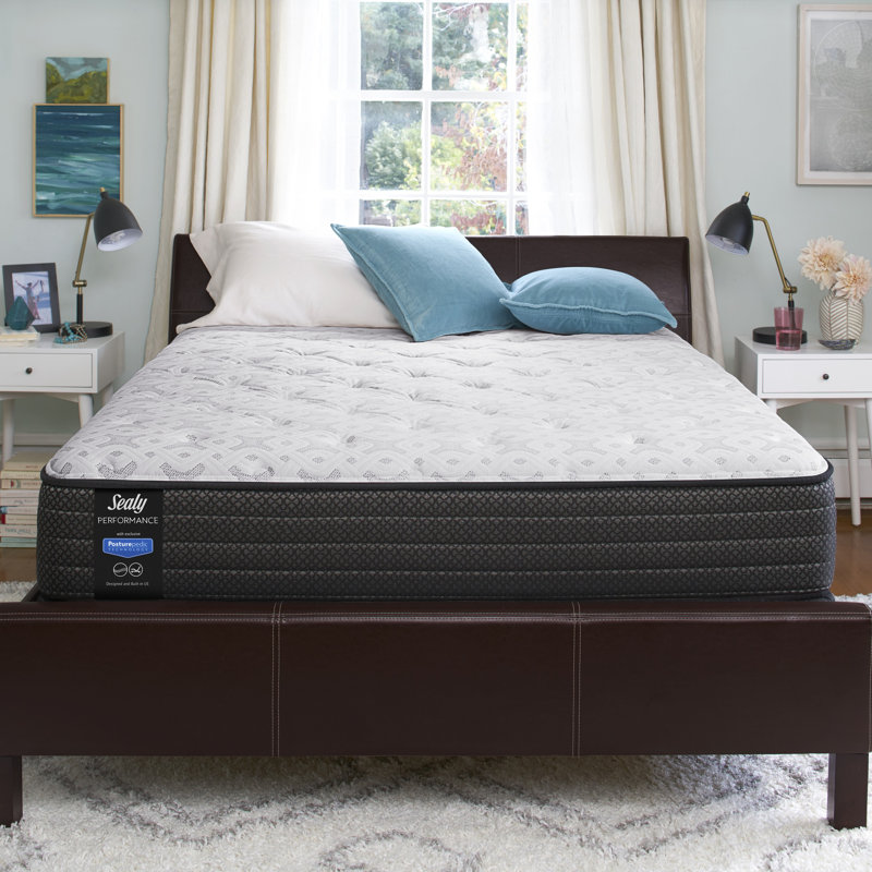 Sealy Response™ Performance 12'' Plush Tight Top Mattress and Box