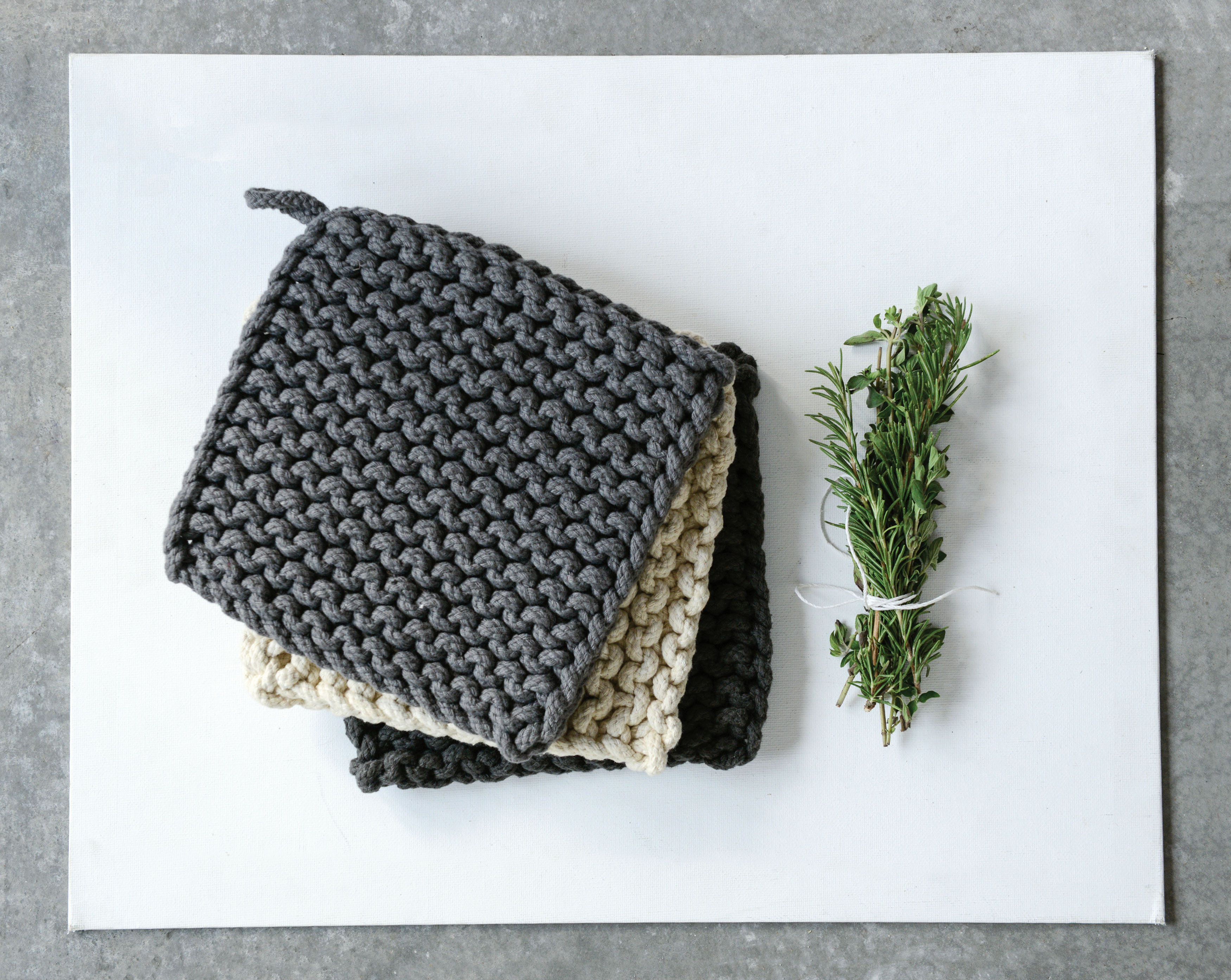 Creative Co Op Crocheted 3 Piece Potholder Set Reviews Wayfair
