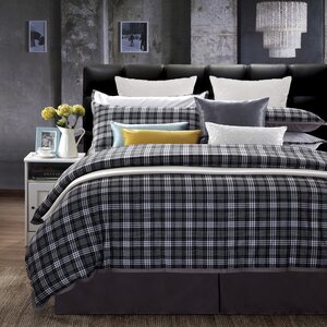 Checkers 7 Piece Queen Duvet Set