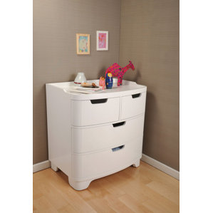 Luxo 4 Drawer Dresser by bloom