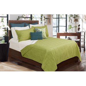 Ayana 3 Piece Full/Queen Quilt Set