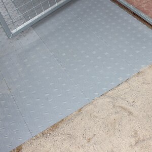 Section Yard Kennel Tile Flooring