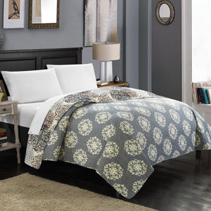 Burg Boho Inspired Reversible Print comforter