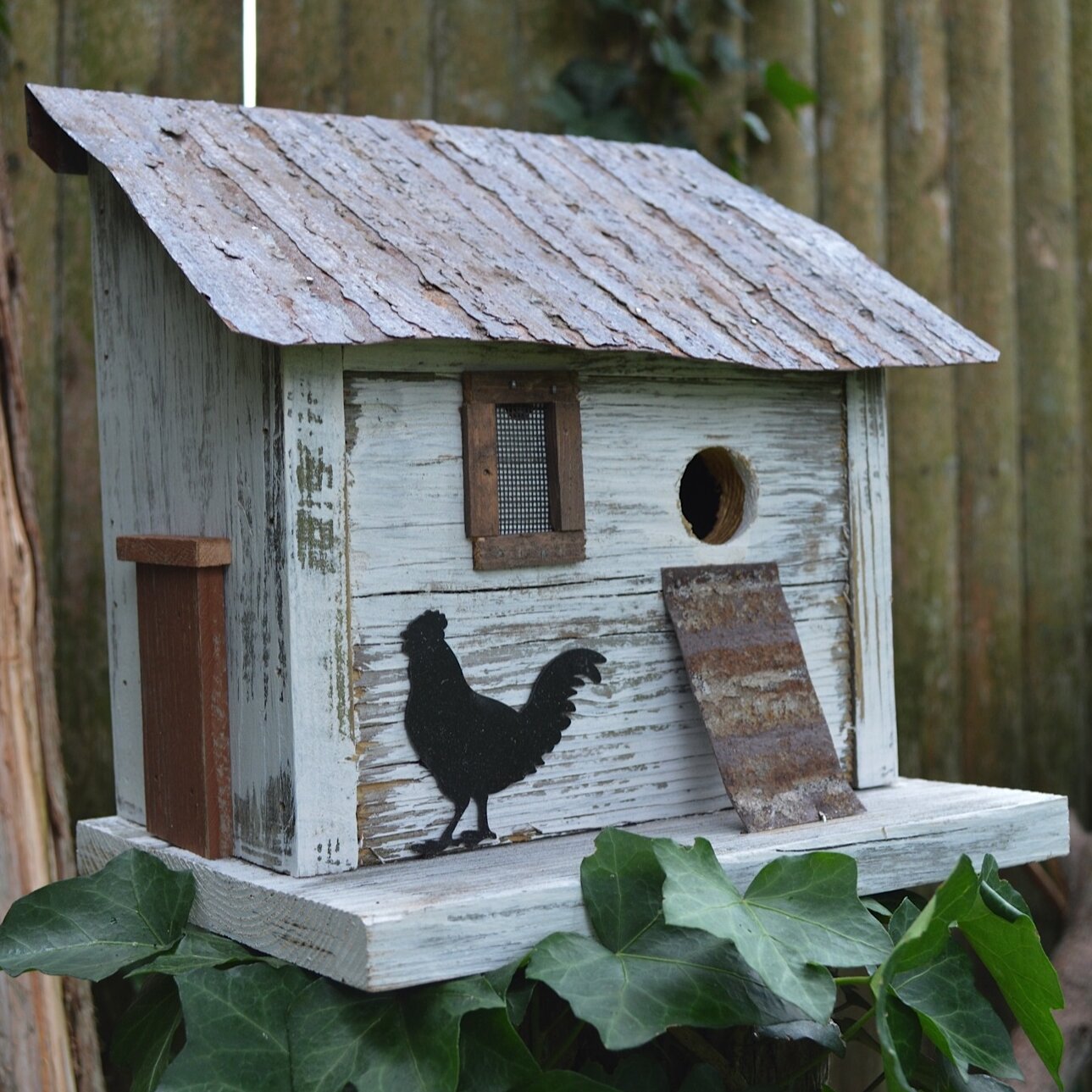 Bird In Hand Series Cumberland Chicken Coop 10 In X 10 In X 8 In Birdhouse