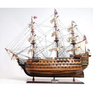 HMS Victory Mid Size Ee Model Ship