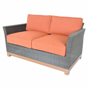 Sofa Metropolitan mit Kissen von Hazelwood Home