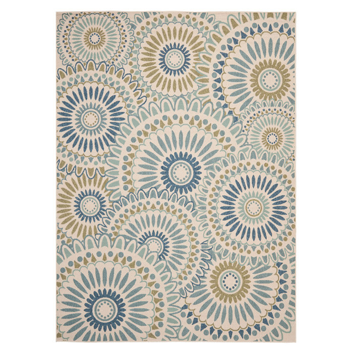Safavieh Caroline Indoor/Outdoor Rug in Green & Reviews | Wayfair Safavieh Caroline Indoor/Outdoor Rug in Green & Reviews | Wayfair