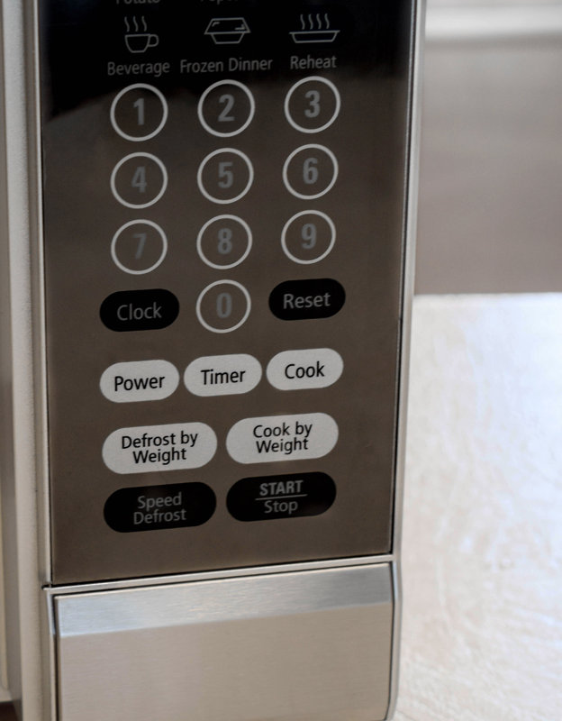 Oster 18" 0.7 cu.ft. Countertop Microwave & Reviews Wayfair