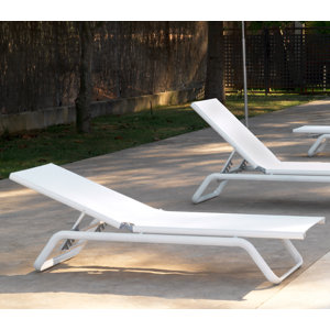 Outdoor-Liege von Geese