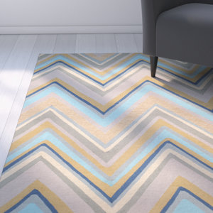 Hayes Hand-Hooked Green Indoor / Outdoor Area Rug