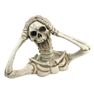 Shriek, the Skeleton Statue