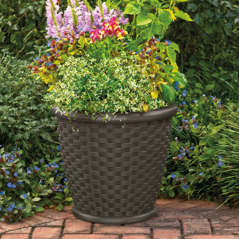 suncast sonora decorative resin planter