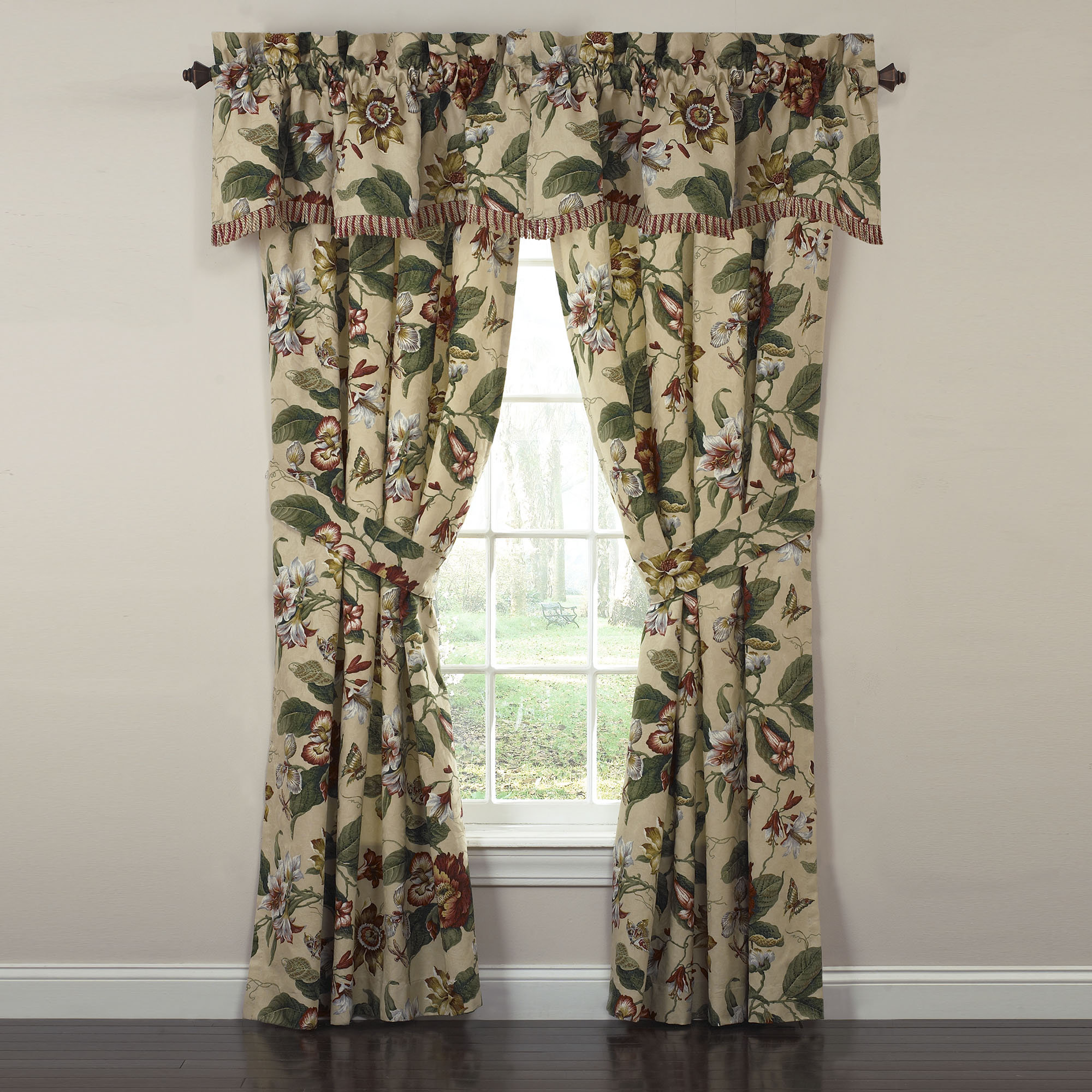 Waverly Laurel Springs 50" Curtain Valance & Reviews Wayfair