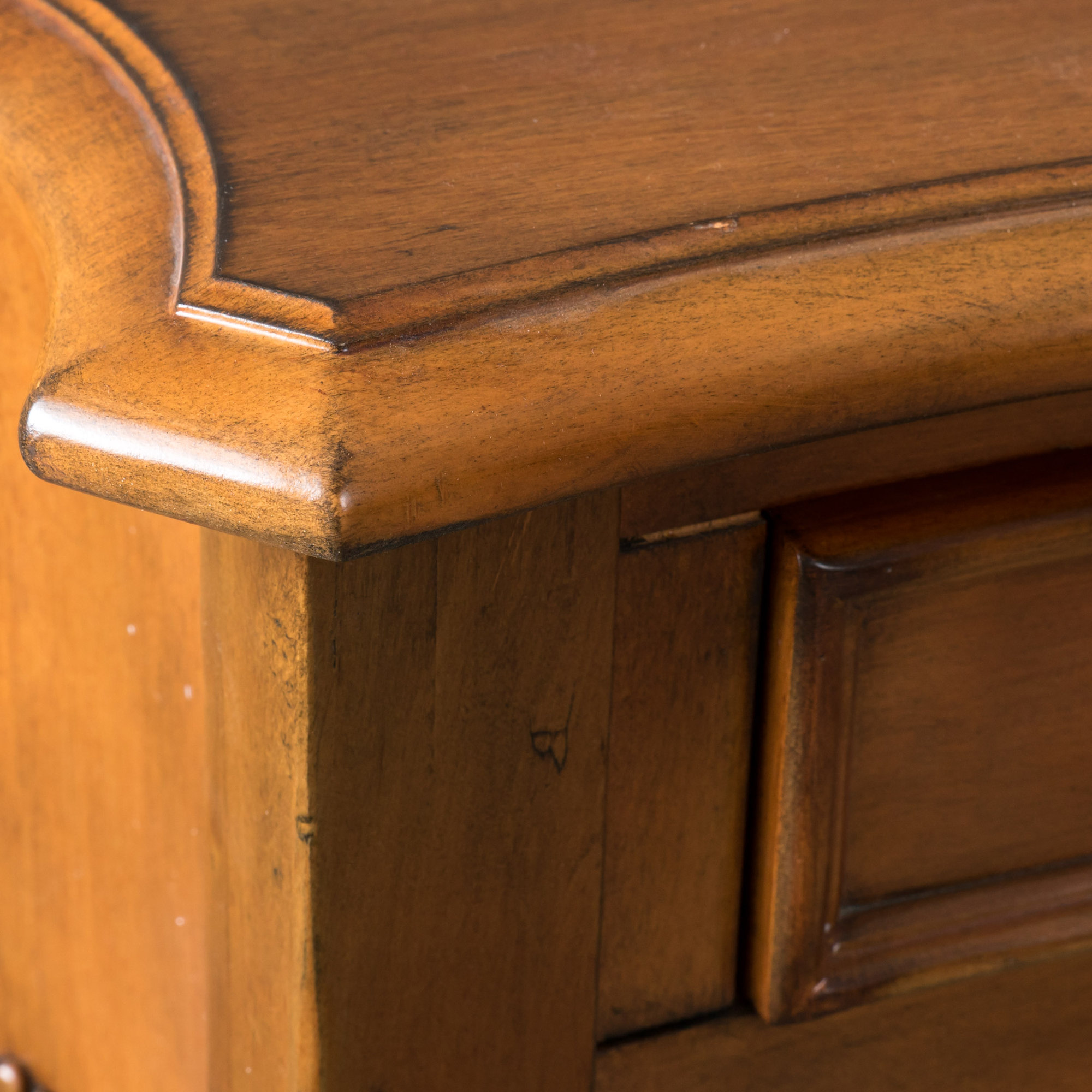 Home Loft Concepts Victorian 2 Drawer Console Table & Reviews Wayfair