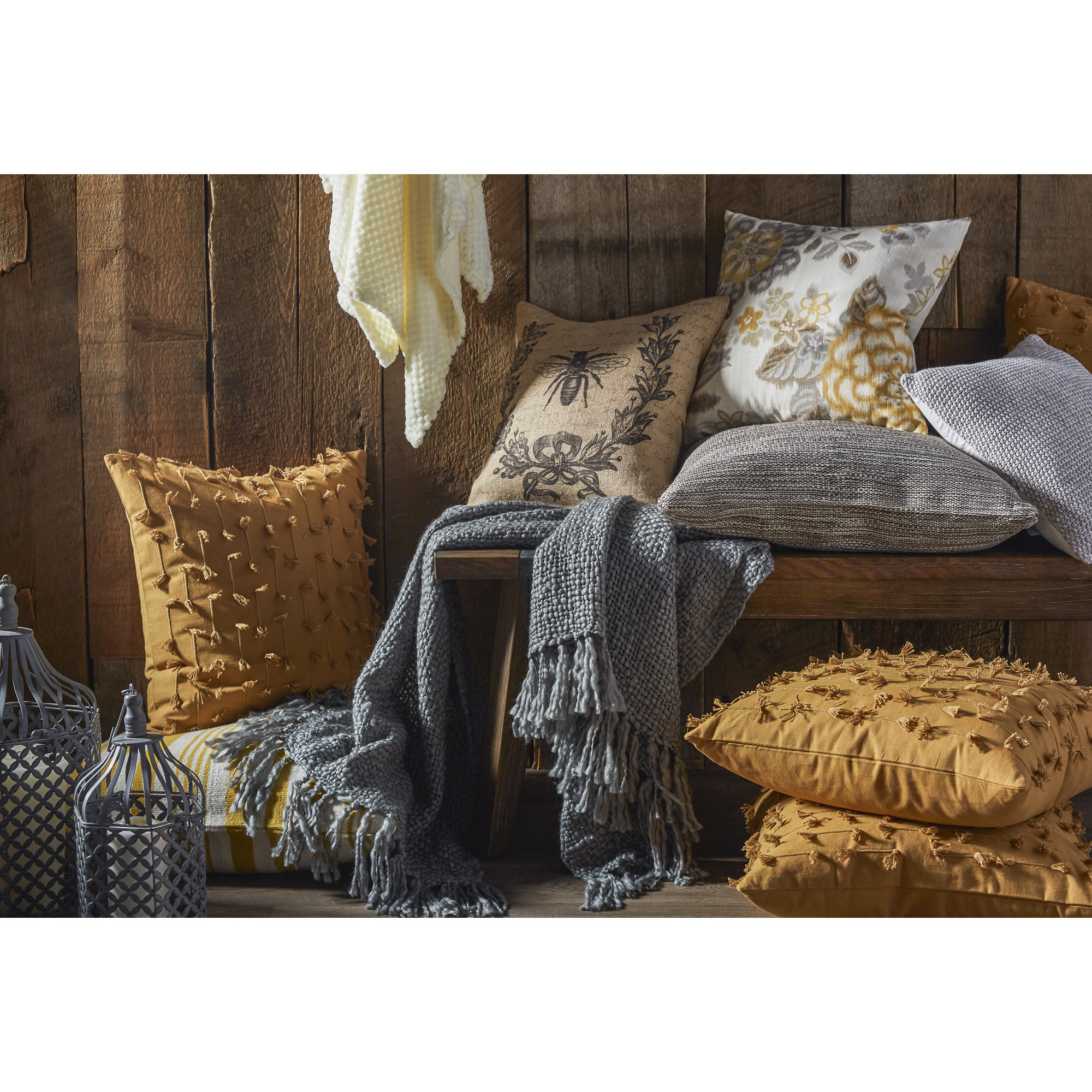 Mingled Indoor/Outdoor Throw Pillow & Reviews AllModern