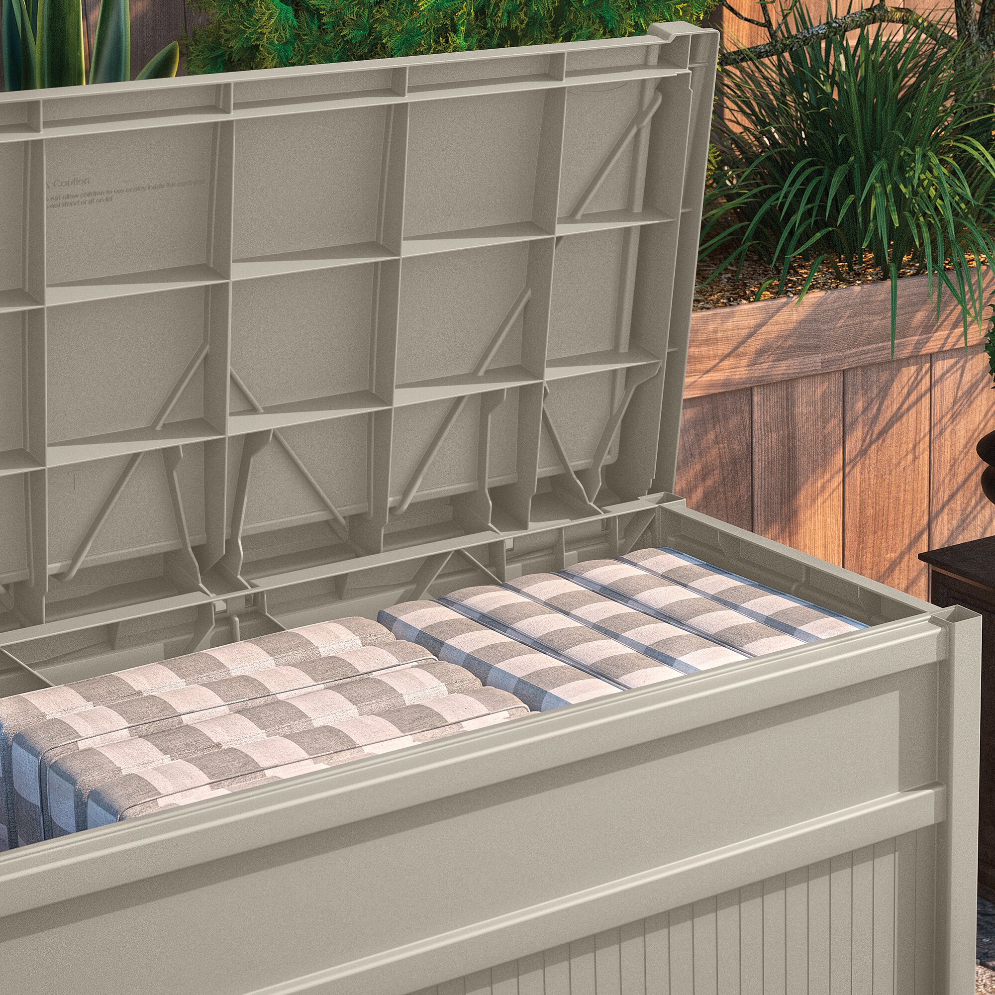 50 gallon suncase deck box vs premium deck box