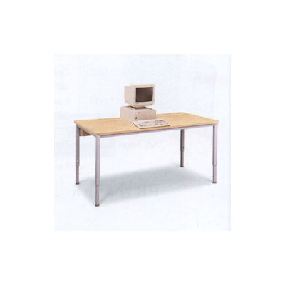 Fleetwood Short Training Table with Flip Top Wire ...