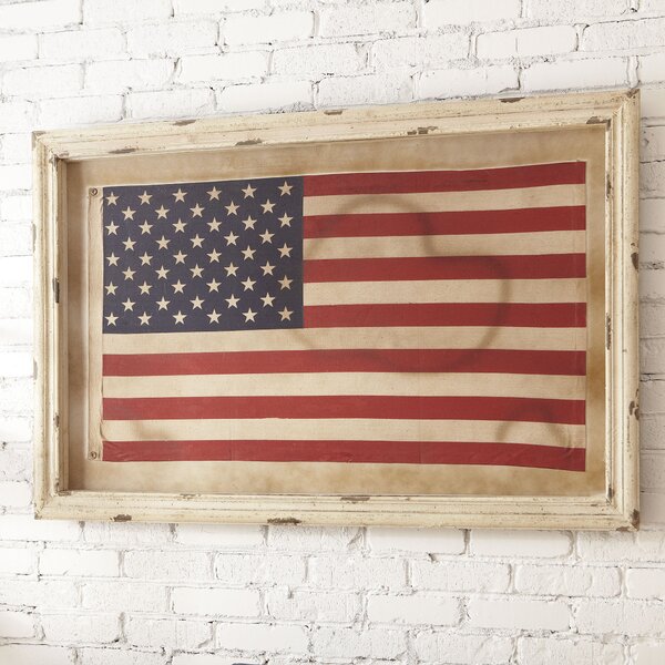 28 Rustic American Flag Wall