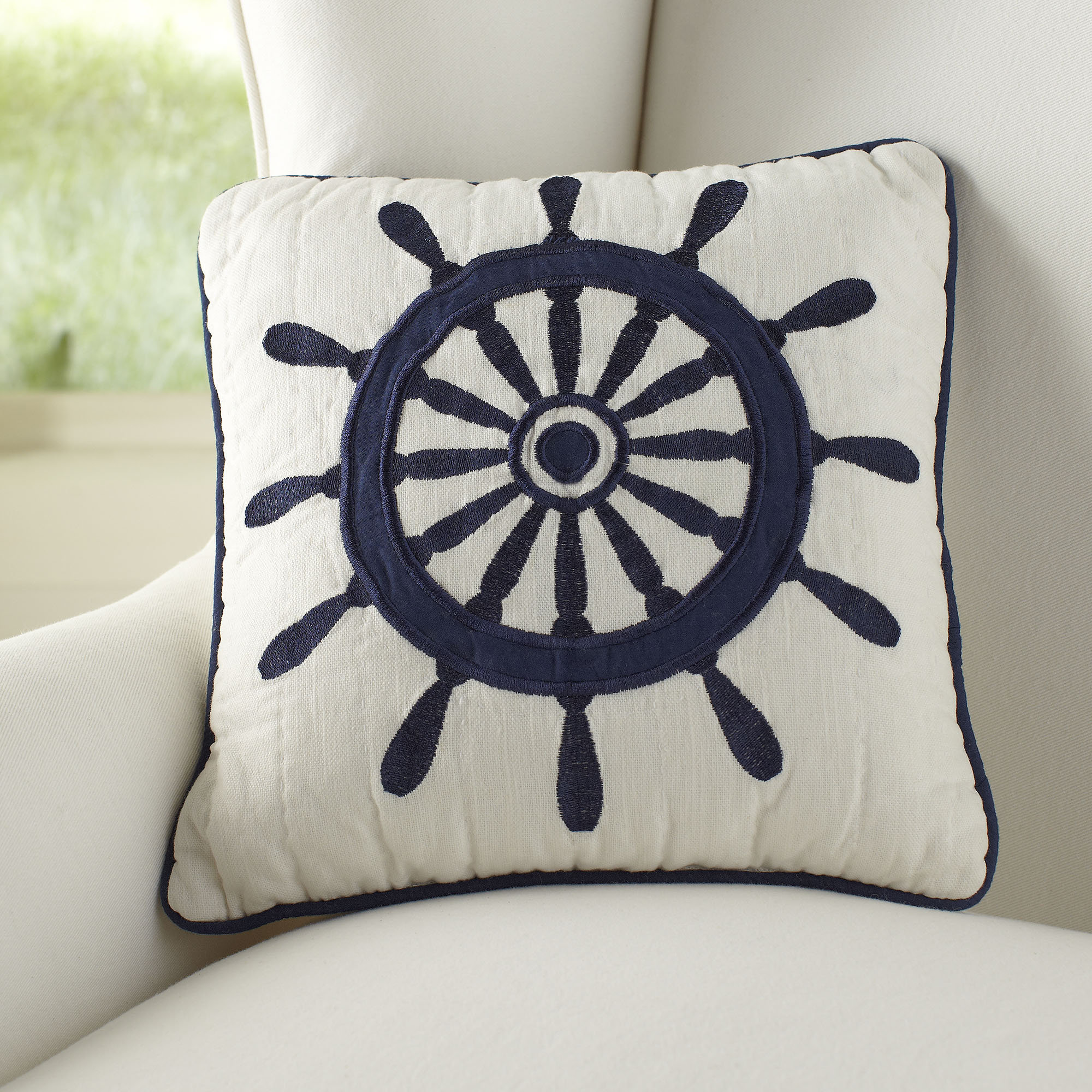 Breakwater Bay Ship's Wheel Quilt Cotton Throw Pillow & Reviews Birch
