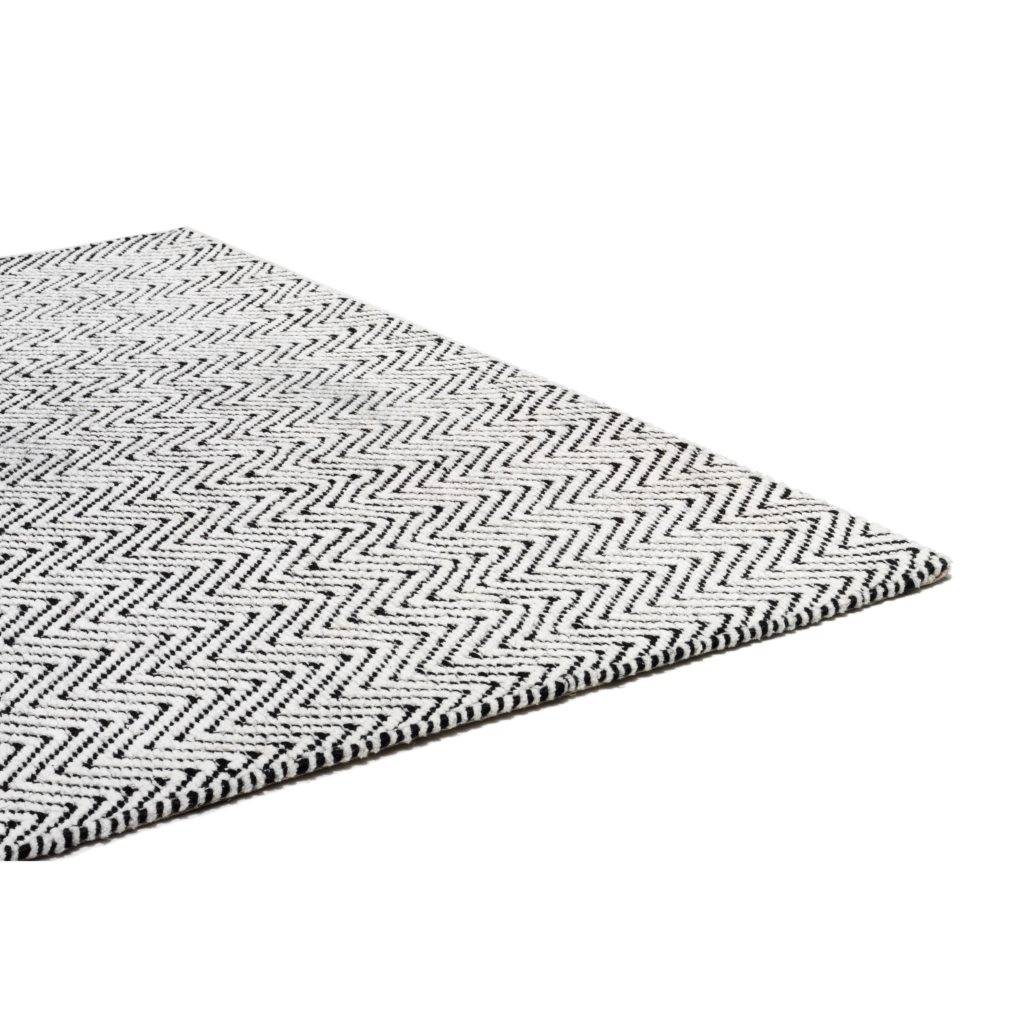 Asiatic Carpets Ltd. Ives HandWoven Black/White Area Rug & Reviews