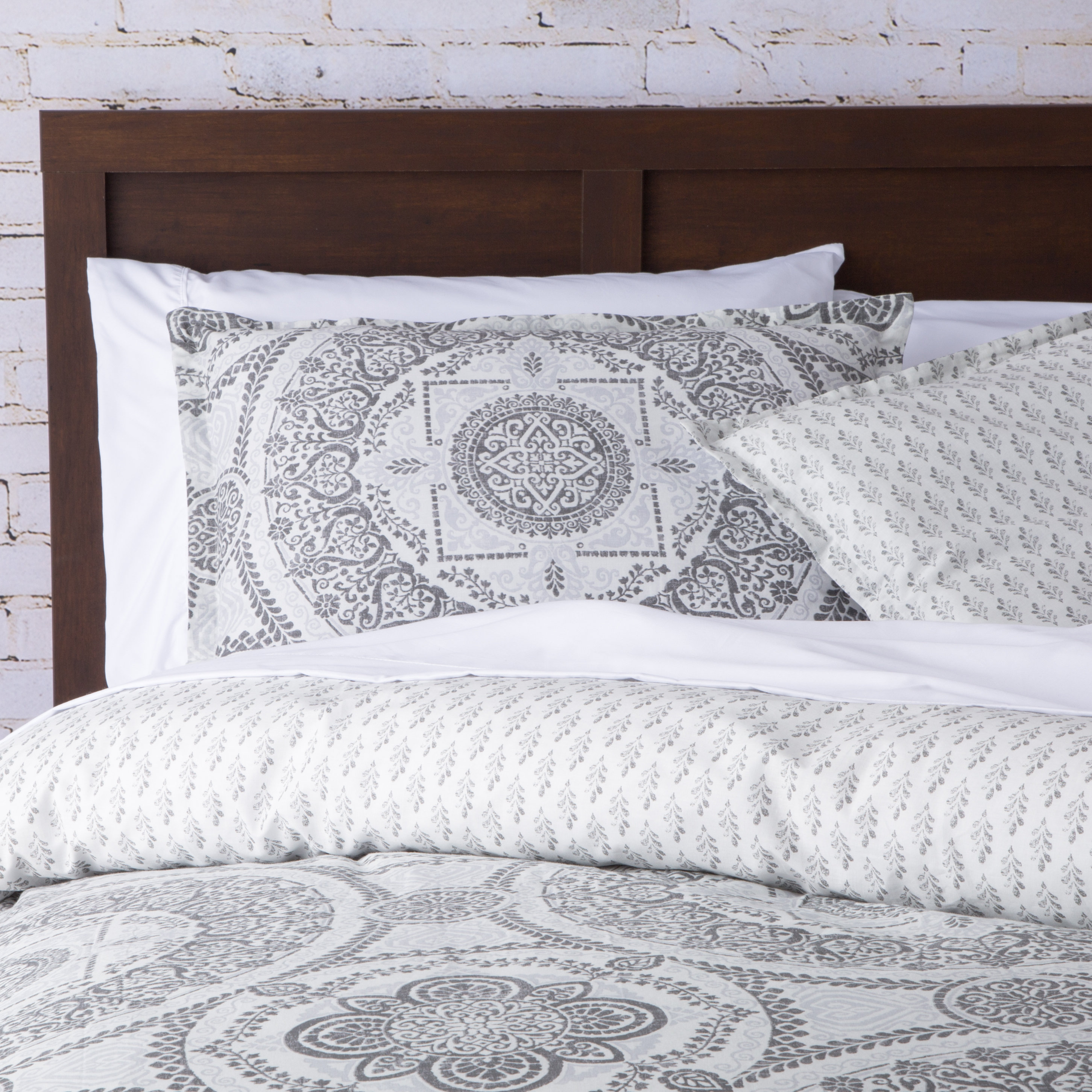 Medallion Duvet Cover The Duvets Mercury Row Apollo Medallion Duvet Cover Set Reviews Wayfair Magical Thinking