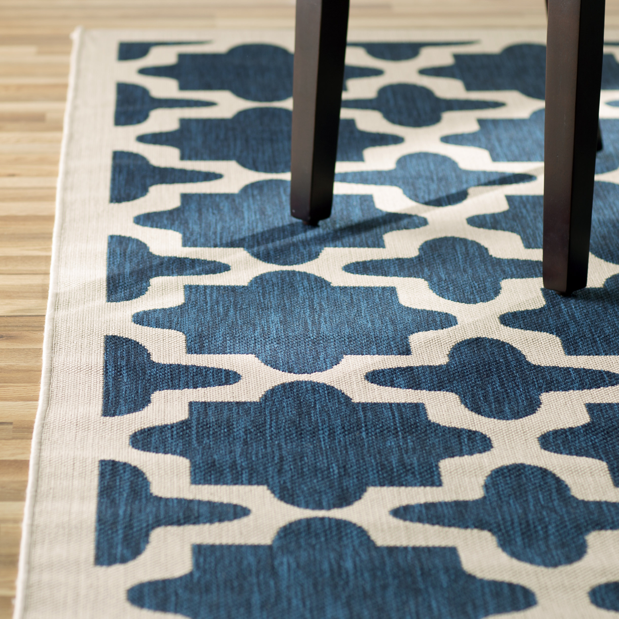 Alcott Hill Osgood Navy Indoor/Outdoor Area Rug & Reviews Wayfair.ca