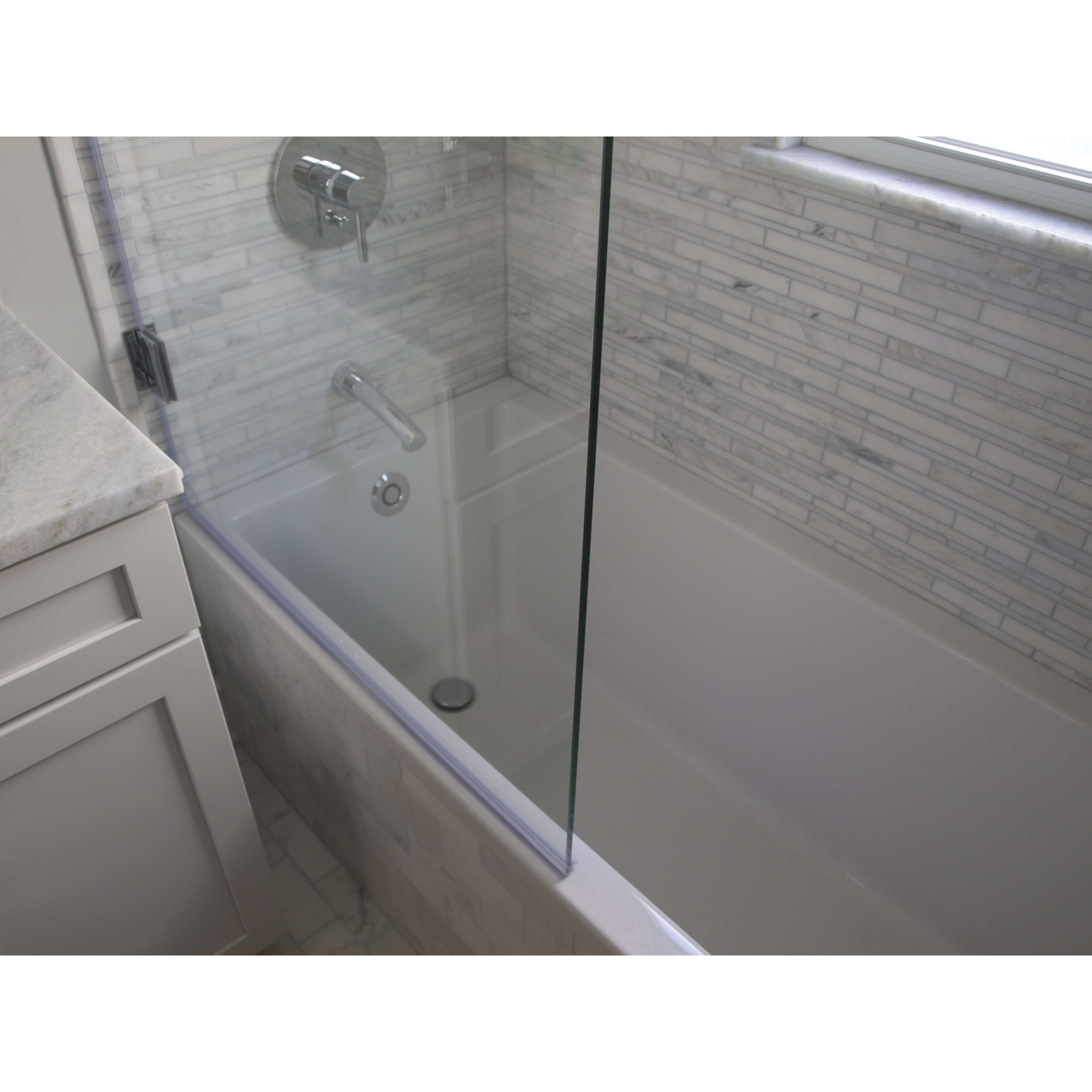 Bathtub Shower Screens Frameless Best 2017 Ark Showers 30 X 64 Hinged Frameless Bathtub Shower Screen