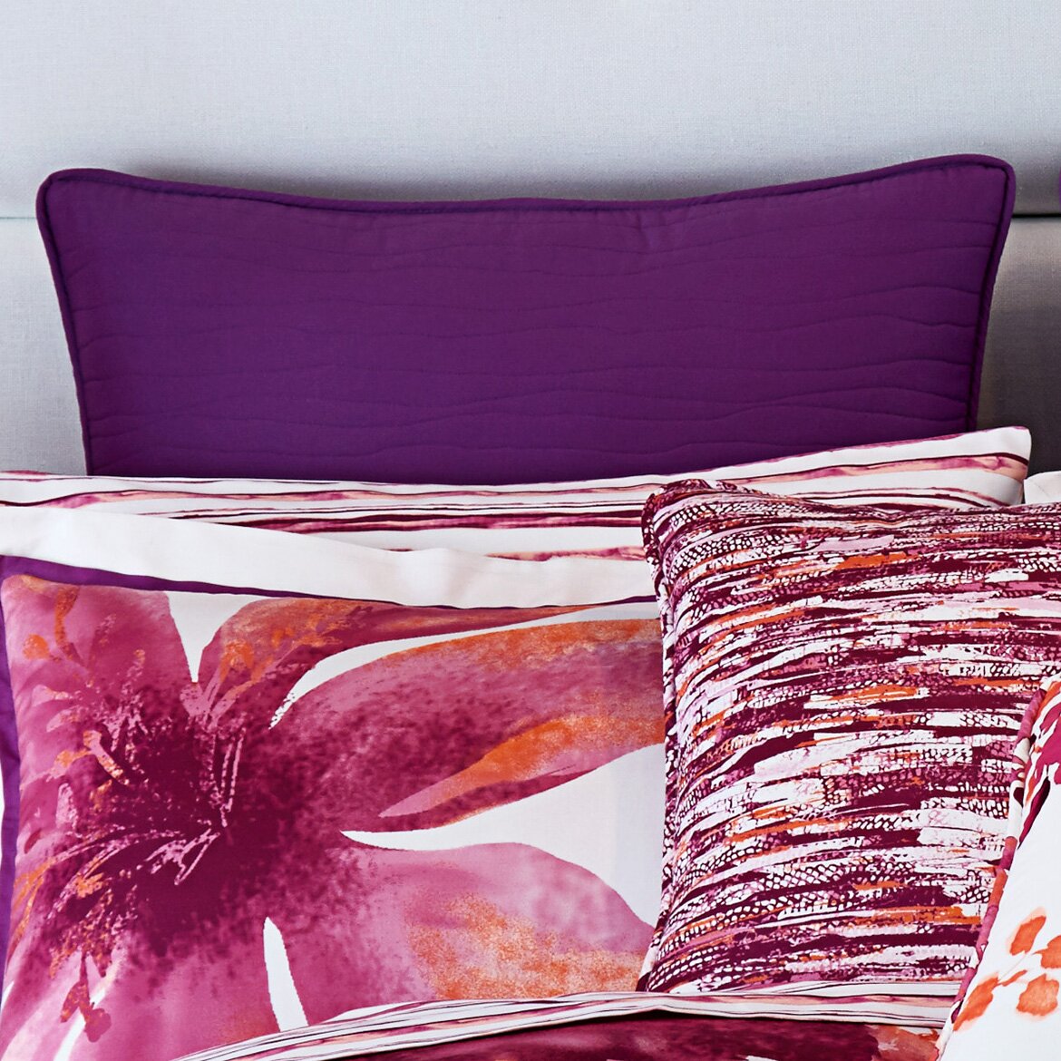 Christian Siriano Painterly Floral Comforter Collection & Reviews ...